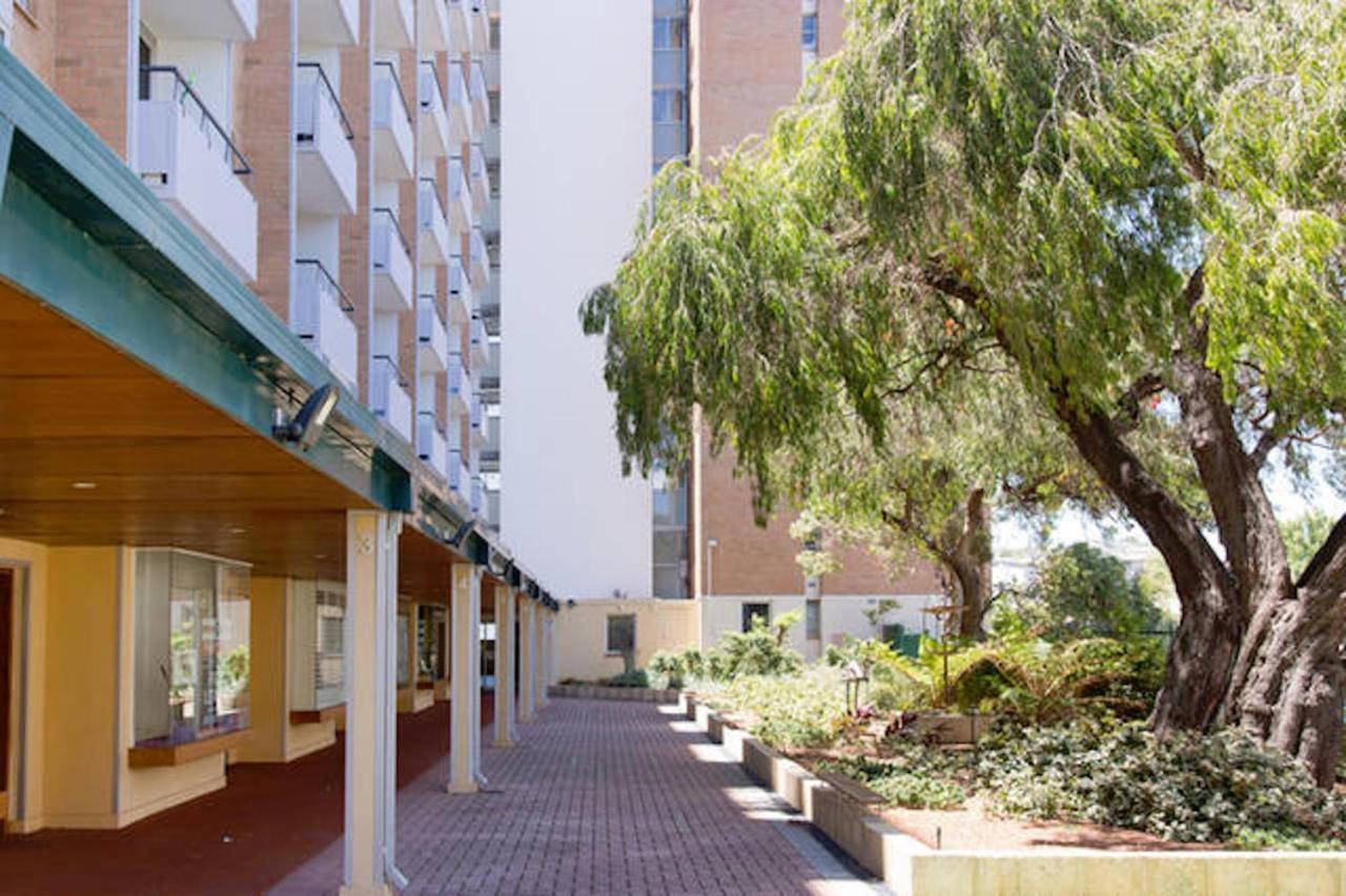Stay Okay Central - Fremantle Bagian luar foto